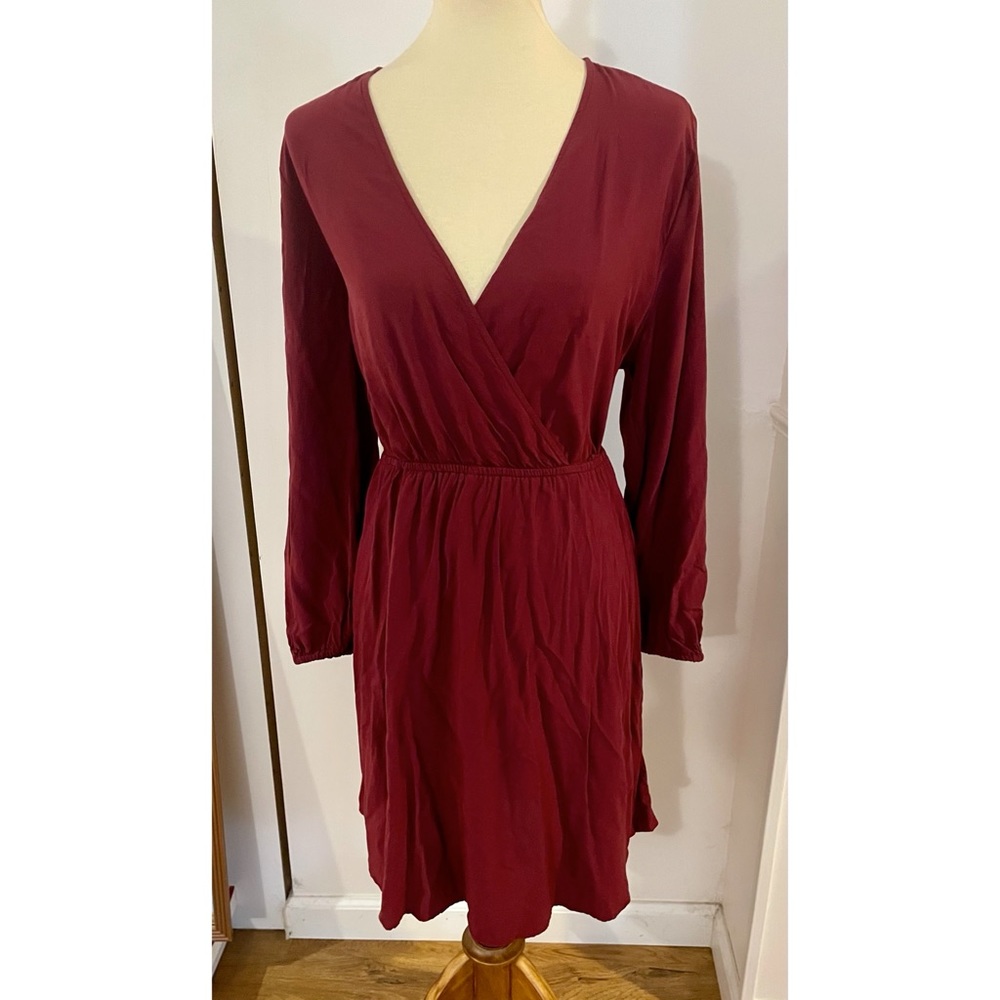 NWOT Faux Wrap Long Sleeved V-Neck Maroon Fit & Flare Dress Size Large old navy